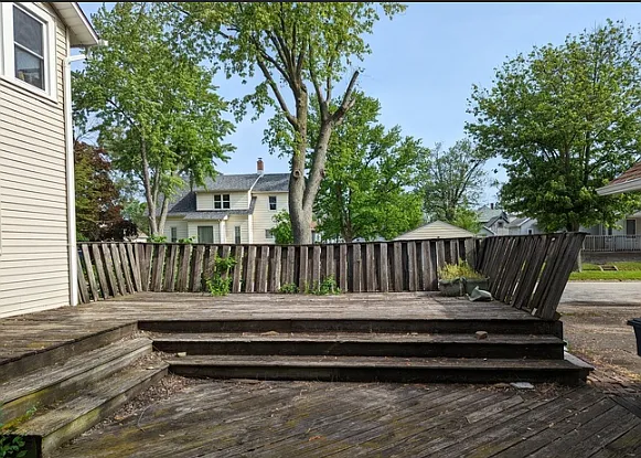 Newly Renovated 3-Bedroom Apartment in Michigan City - $1095 — Photo 3