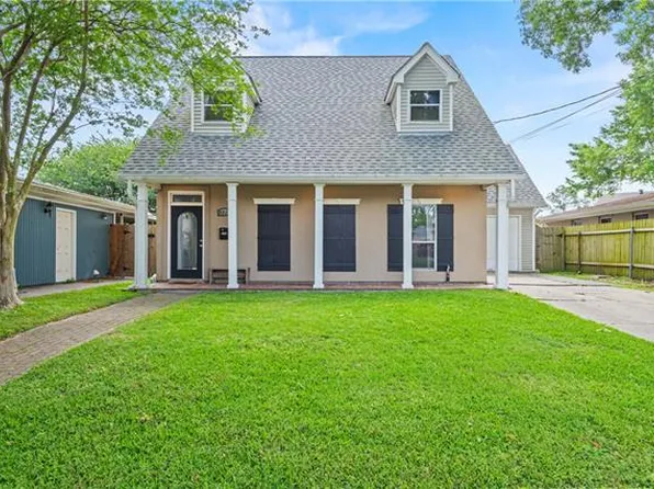 8925 Camille Ct, River Ridge, LA 70123