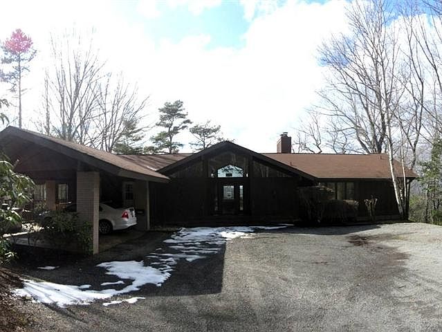 1st image of 2055 Campbell Dr