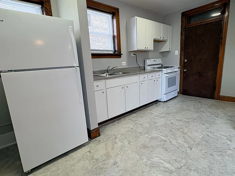 1903 Euclid Ave — Photo 2