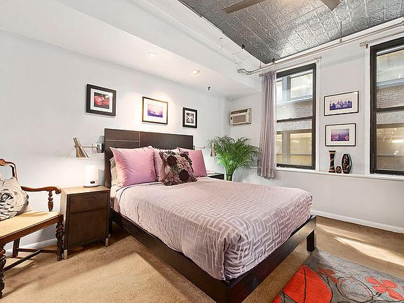 5th image of 131 W 28th St APT 4D