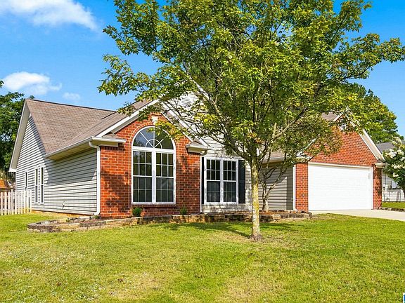 3rd image of 112 Summer Hill Dr