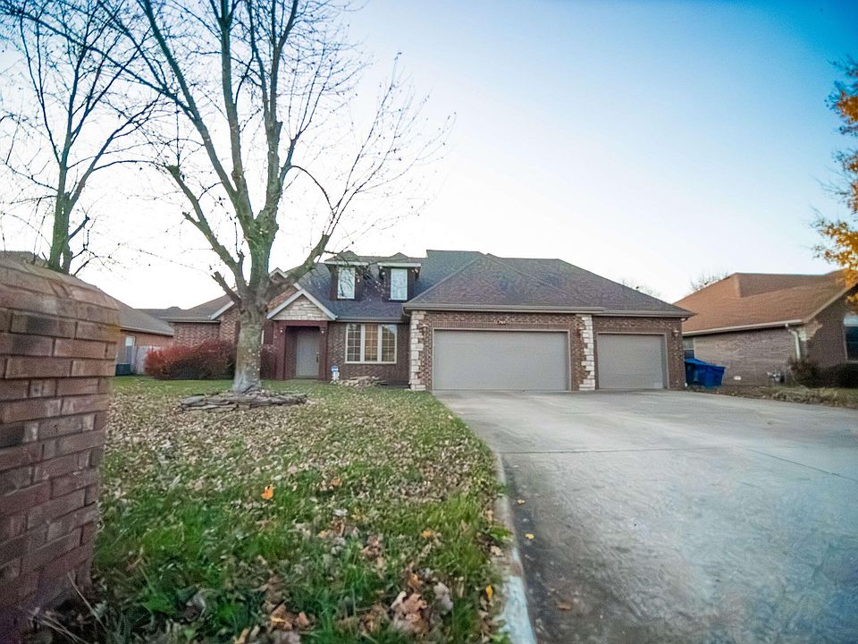 1st image of 709 N Milton Drive