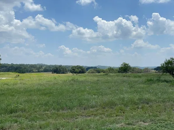 4478 E Comanche Trace Dr, Kerrville, TX 78028