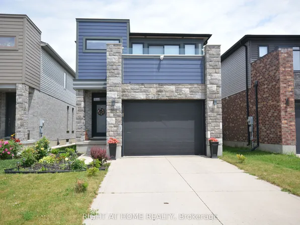 598 Freeport St, London, ON N6G 0R2