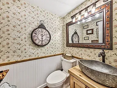 1st floor bathroom