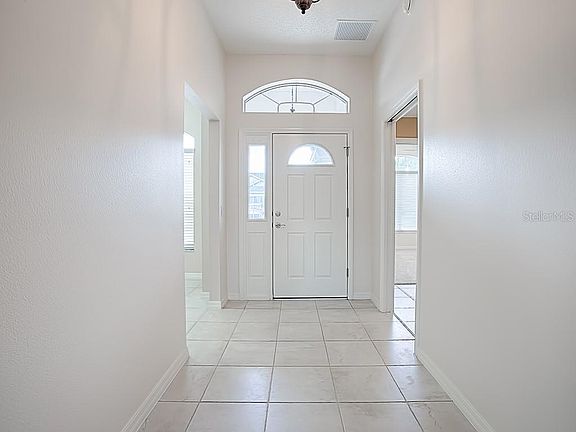 3rd image of 1314 Greenville Way