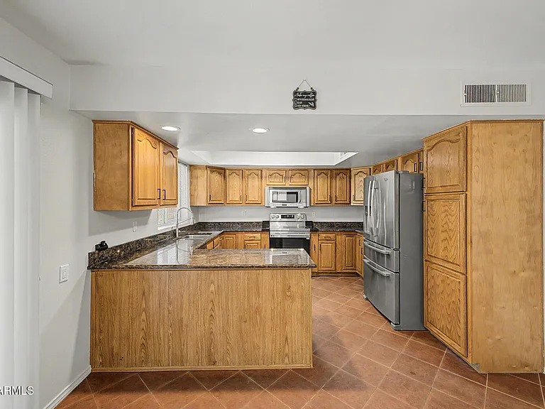 3910 E Shangri La Rd — Photo 11