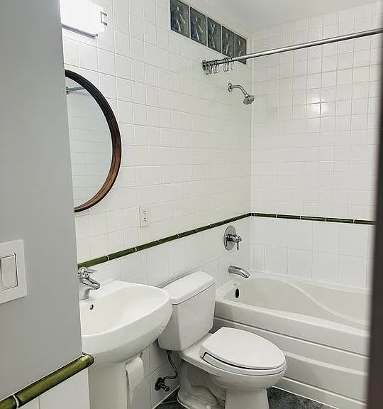 1706 U St NW #103 — Photo 6