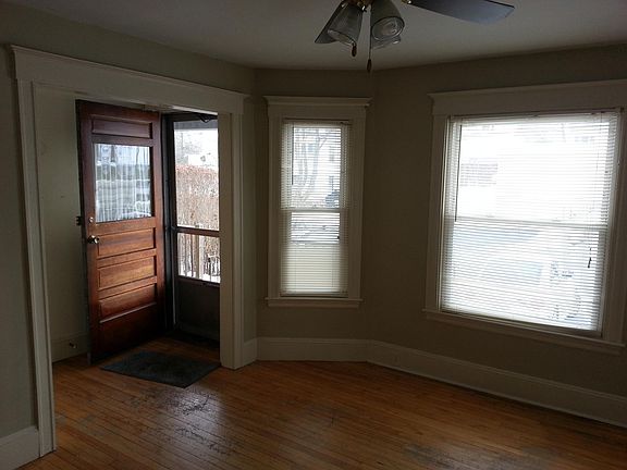 Entry to living room