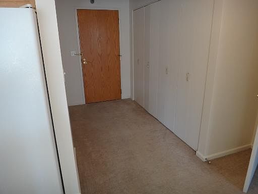 5th image of 345 Lasalle St #1107
