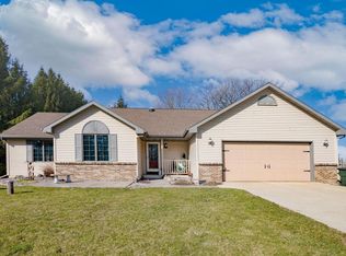 9951 N Clear Lake Rd, Milton, WI 53563