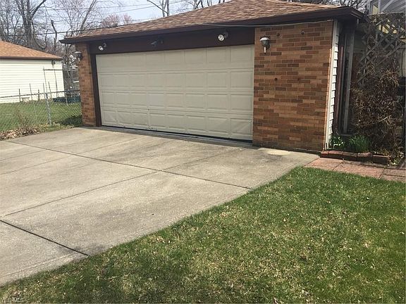 2nd image of 7263 Beresford Ave