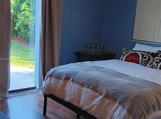 2560 SW 11th St #1, Boynton Beach, FL 33426