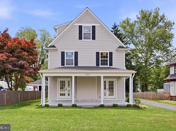 111 Saint Pauls Rd, Ardmore, PA 19003