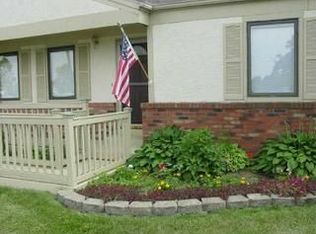 6069 Renner Rd, Columbus, OH 43228