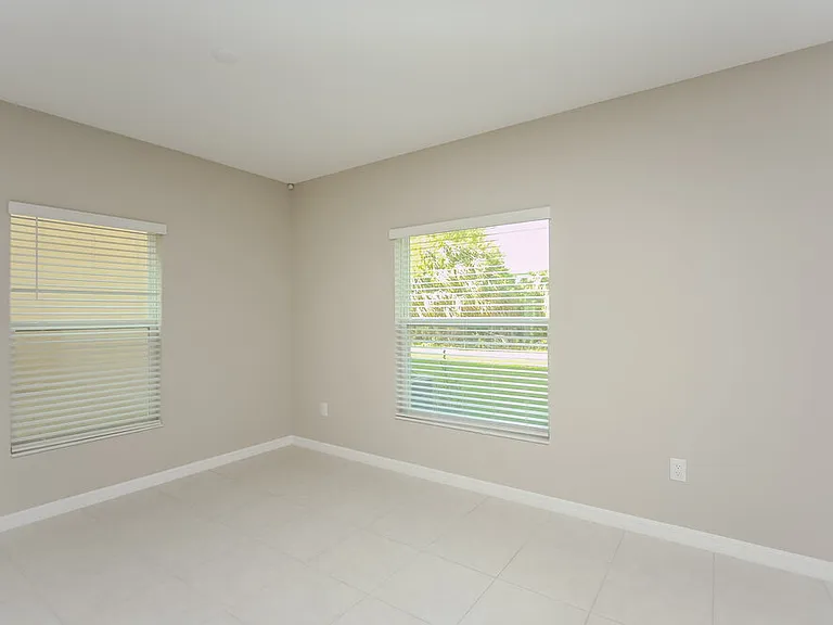 7318 Spring Snowflake Ave — Photo 5