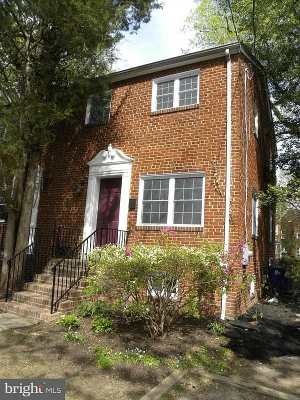 2 bed, 2.0 bath, 1428 sqft, $4,000 — Photo 1