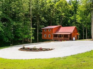 105 Clark Rd, Irvine, KY 40336