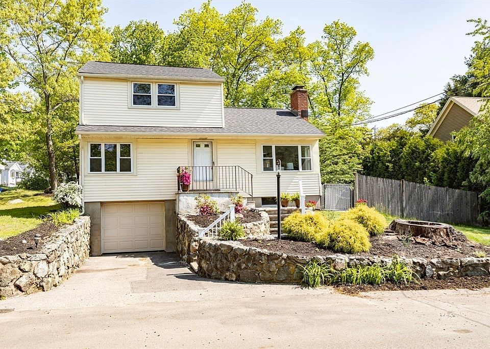 1st image of 167 Winter St