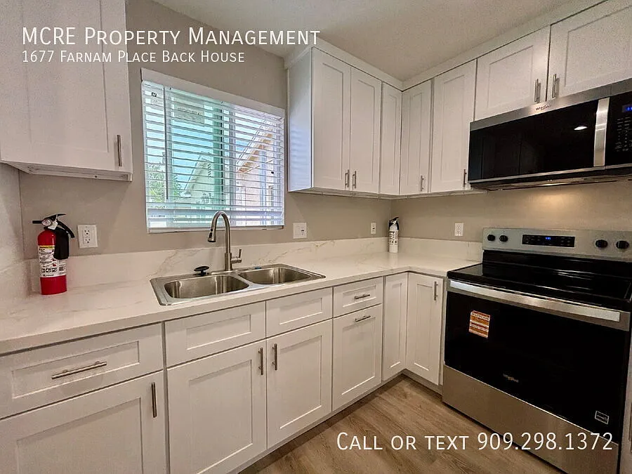 Newer Pomona Back House with All Utilities Included — Photo 4
