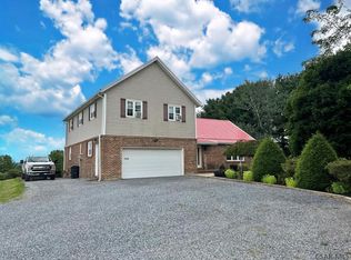 526 Harvester Dr, Windber, PA 15963