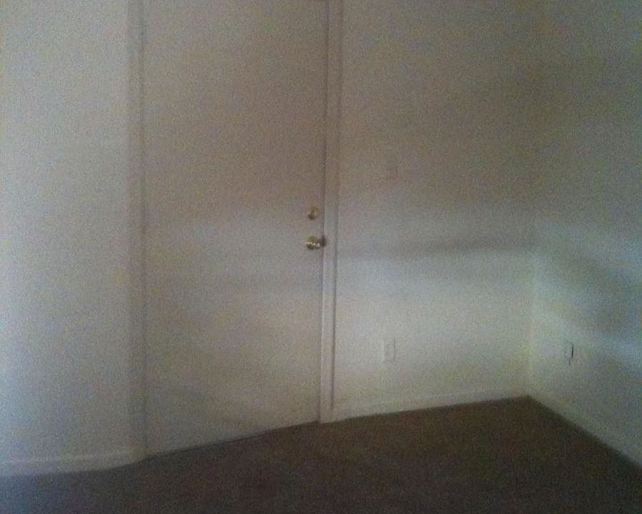 2nd image of 22 1/2 S Udall