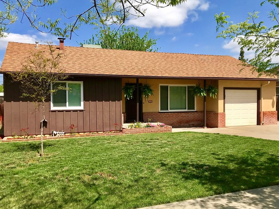 1st image of 922 Amelia Ave