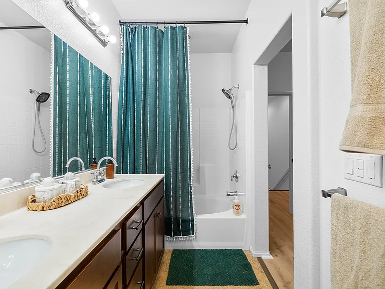 1634 Sanderling Ave #2 — Photo 14