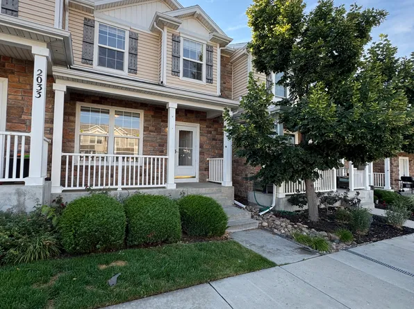 2039 Creekridge Point, Colorado Springs, CO 80910