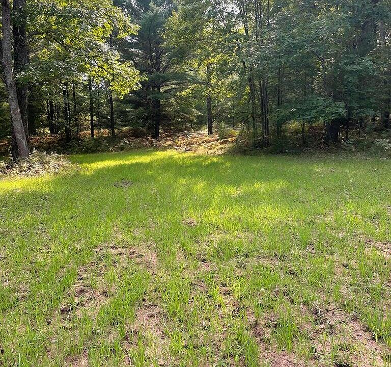 2nd image of E Eight Mile Rd