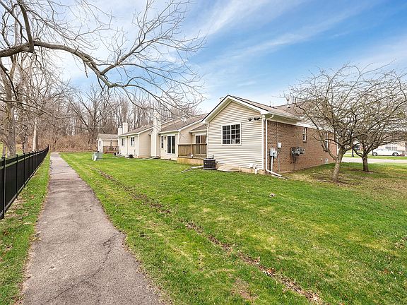 2nd image of 1329 Stewart Dr