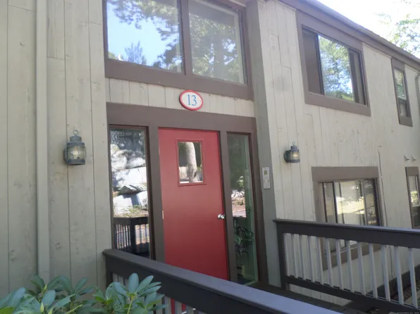 13 Harbour Village #D, Branford, CT 06405