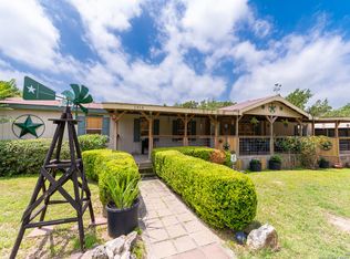 1416 Tee Pee Dr, Spring Branch, TX 78070