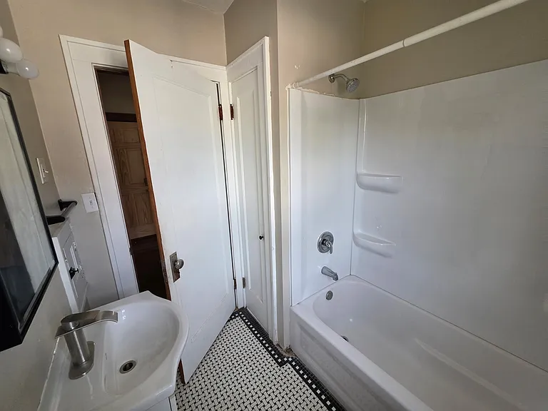 3365 N Elmwood Dr #2 — Photo 8