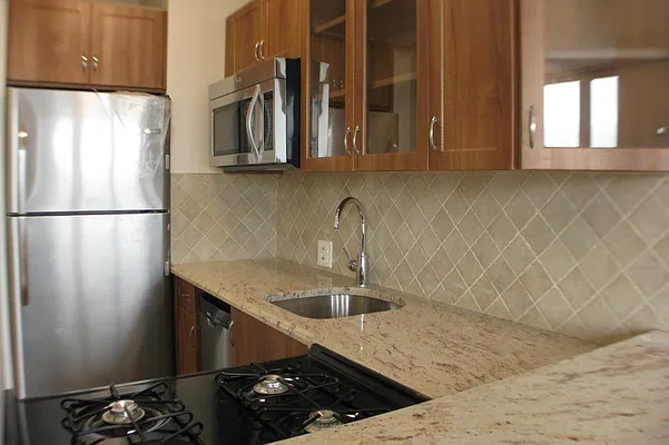 Rented by Corcoran | media 3