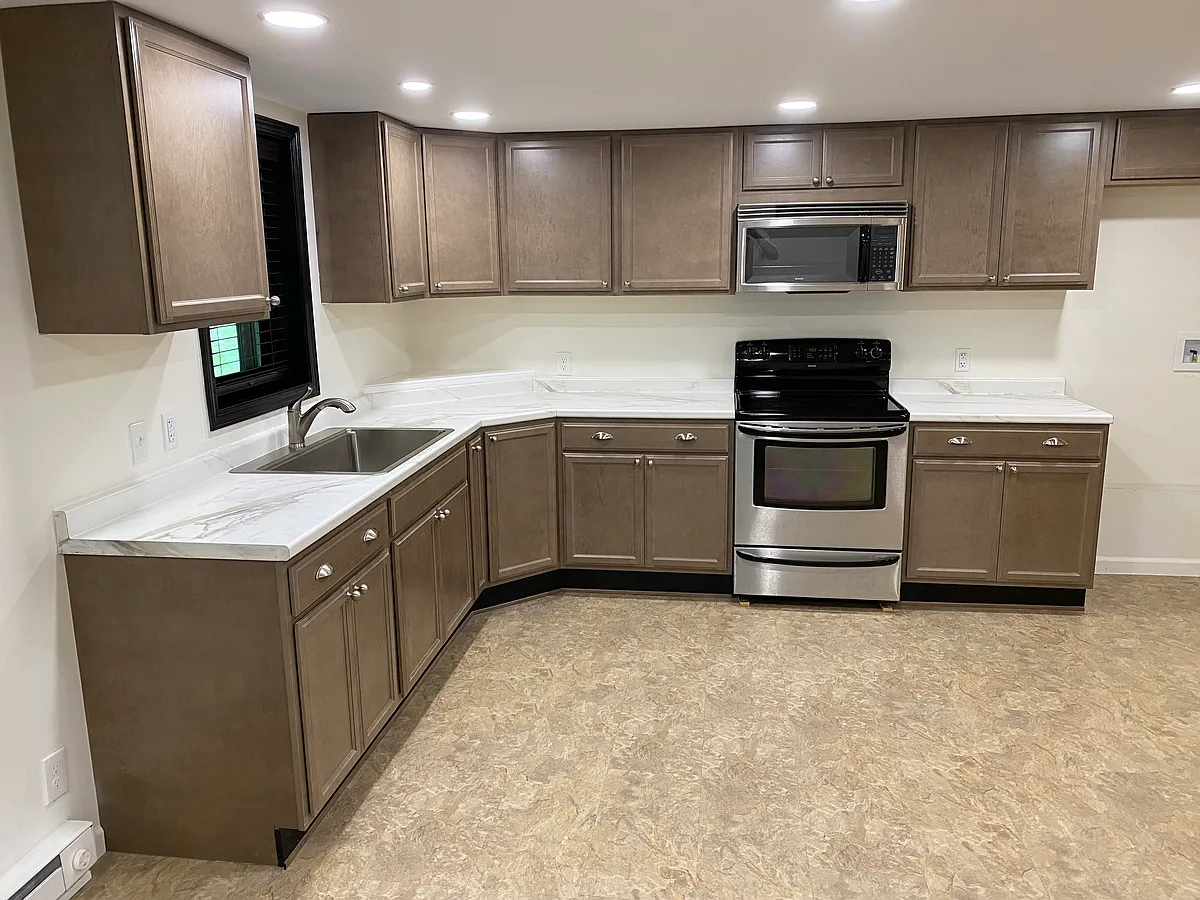 Building Photo - 1220 Seminole Dr #2