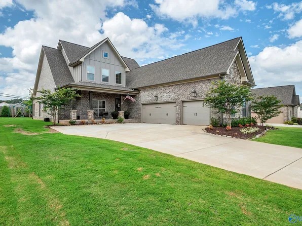 22495 Ansley Dr, Athens, AL 35613