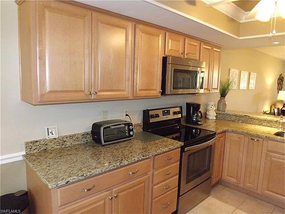 5th image of 16470 Kelly Cove Dr APT 2840