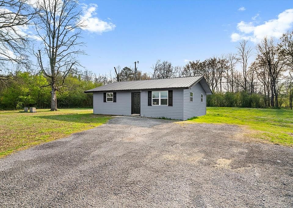 1st image of 2221 Cave Hollow Rd NE