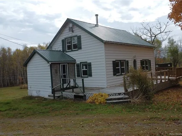 339 McMinn Rd, Saint Patrick, NB E5A 1B2