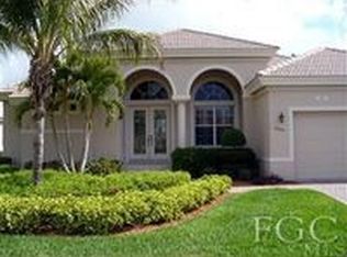 8886 Crown Colony Blvd, Fort Myers, FL 33908