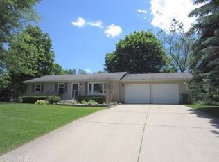 270 Pennbrook Trl, Battle Creek, MI 49017