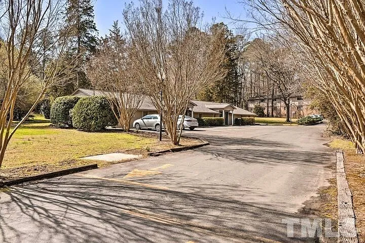 2 Shepherd Ln #1 — Photo 8