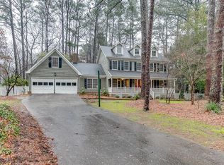 5381 Lanford Springs Ct SW, Lilburn, GA 30047