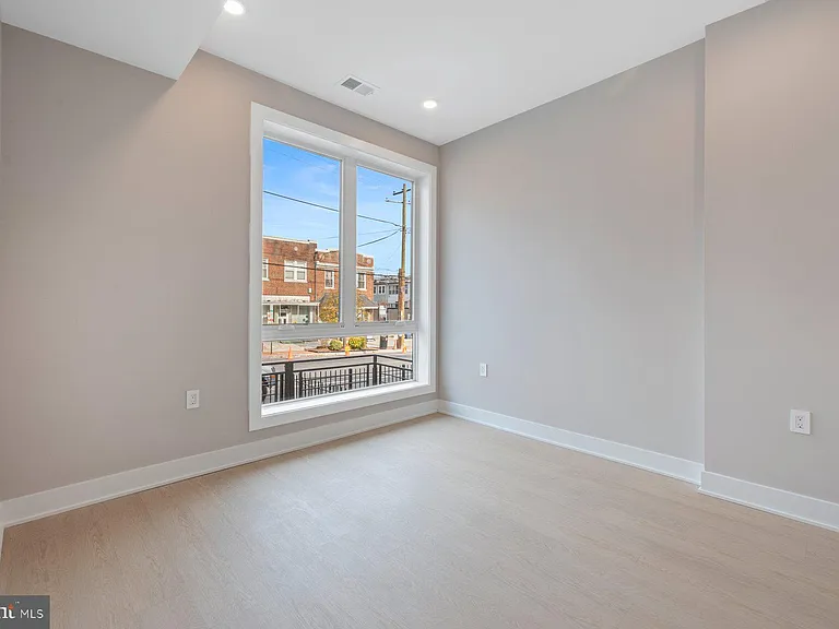 406 Kennedy St NW #404 — Photo 14