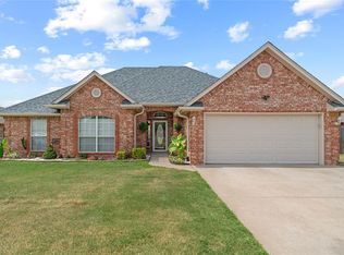 1615 Silver Oak Dr, Blanchard, OK 73010