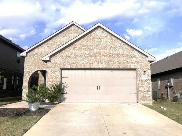 1052 Spofford Dr, Forney, TX 75126