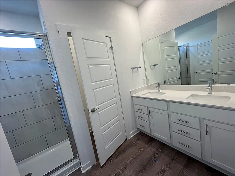 13820 Lubeck Dr — Photo 23