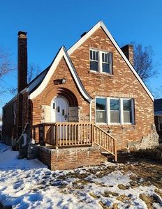3830 Lawler Dr, Saint Louis, MO, 63121